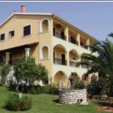 Nikoleta'S Corfu Apartments Гоувия Экстерьер фото